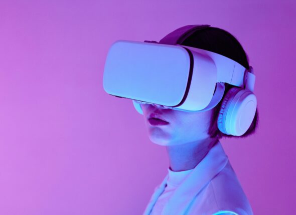 10 Top IELTS speaking part 3 model answers - inventions